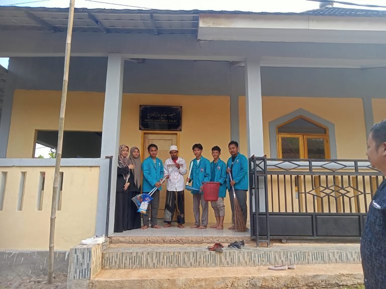 Dok. Kerja Bakti DEMA