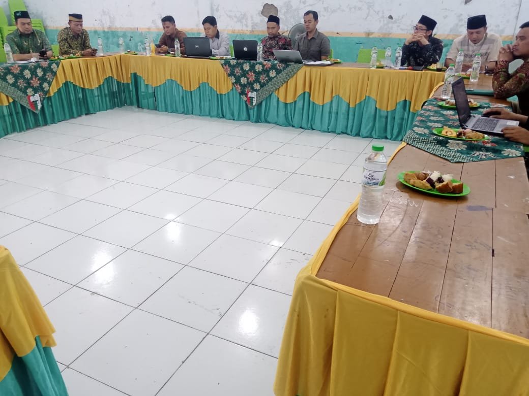 Dokumentasi Rapat Kerja Civitas Akademika Sekolah Tinggi Pesantren Darunna'im